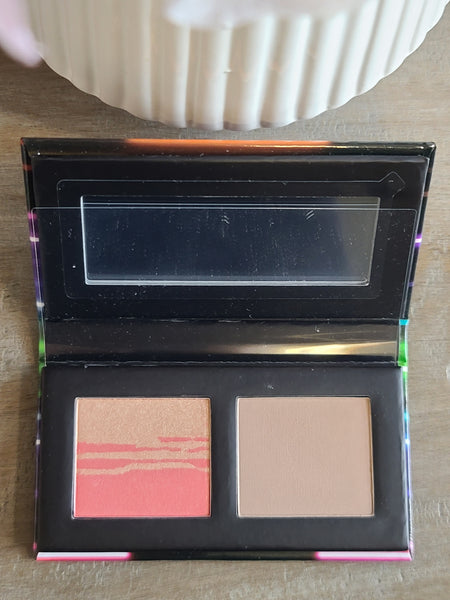 Kevyn Aucoin Holiday Lights Up Contour and Blush Mini Ornament