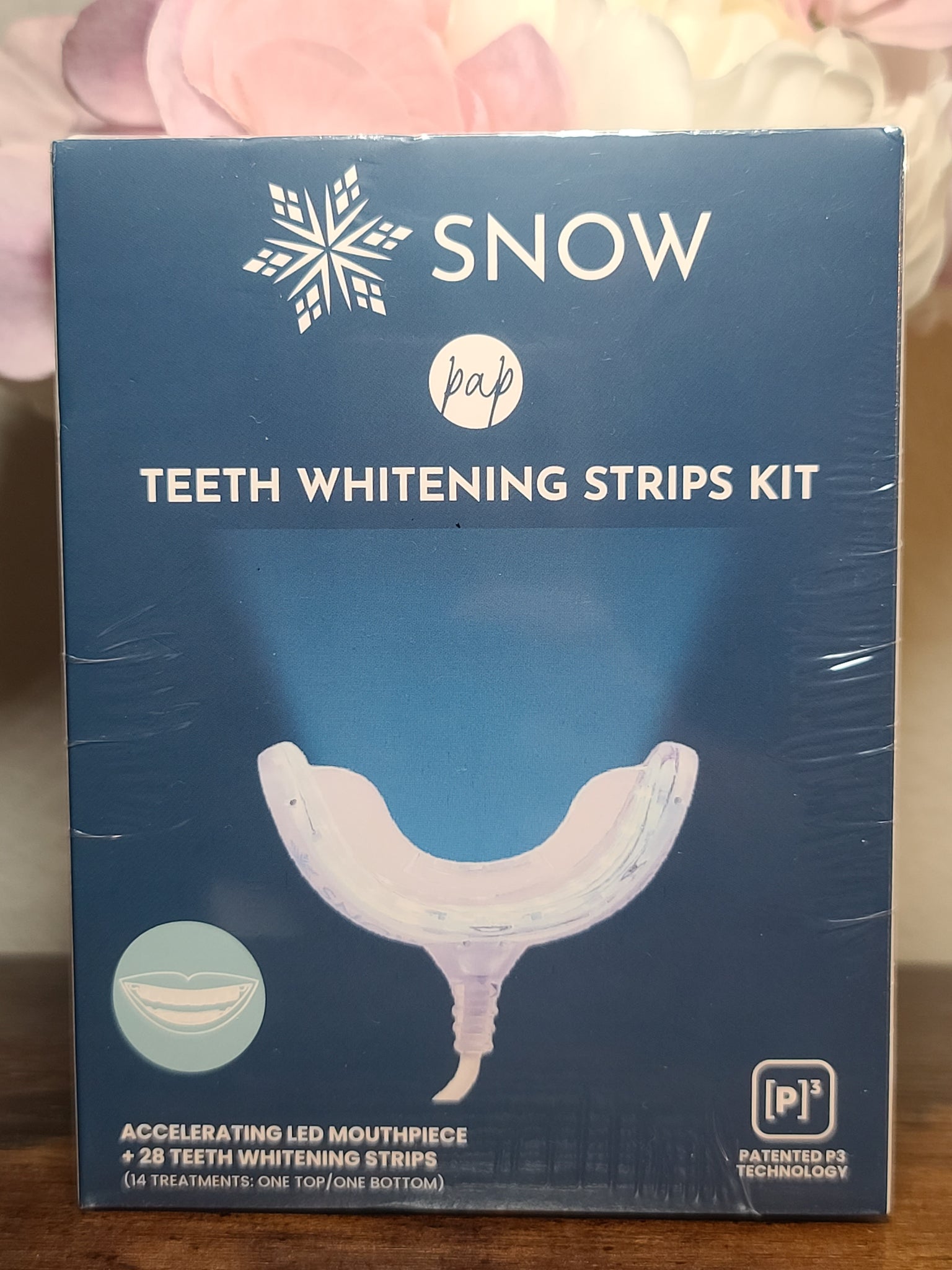 SNOW PAP Teeth Whitening Strips Kit