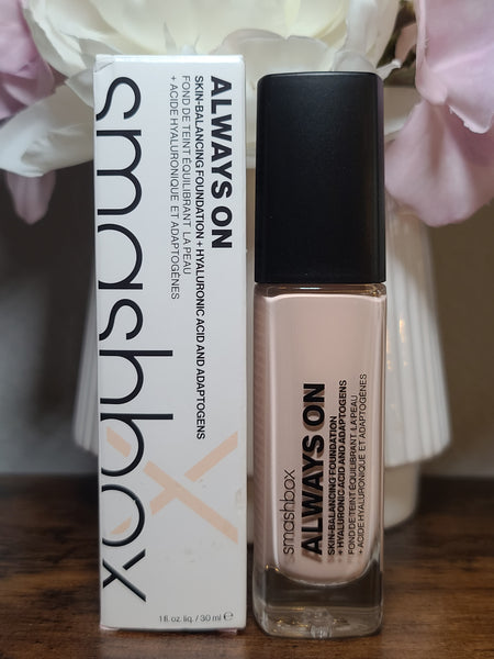 Smashbox Always On Skin-Balancing Foundation + Hyaluronic Acid and Adaptogens