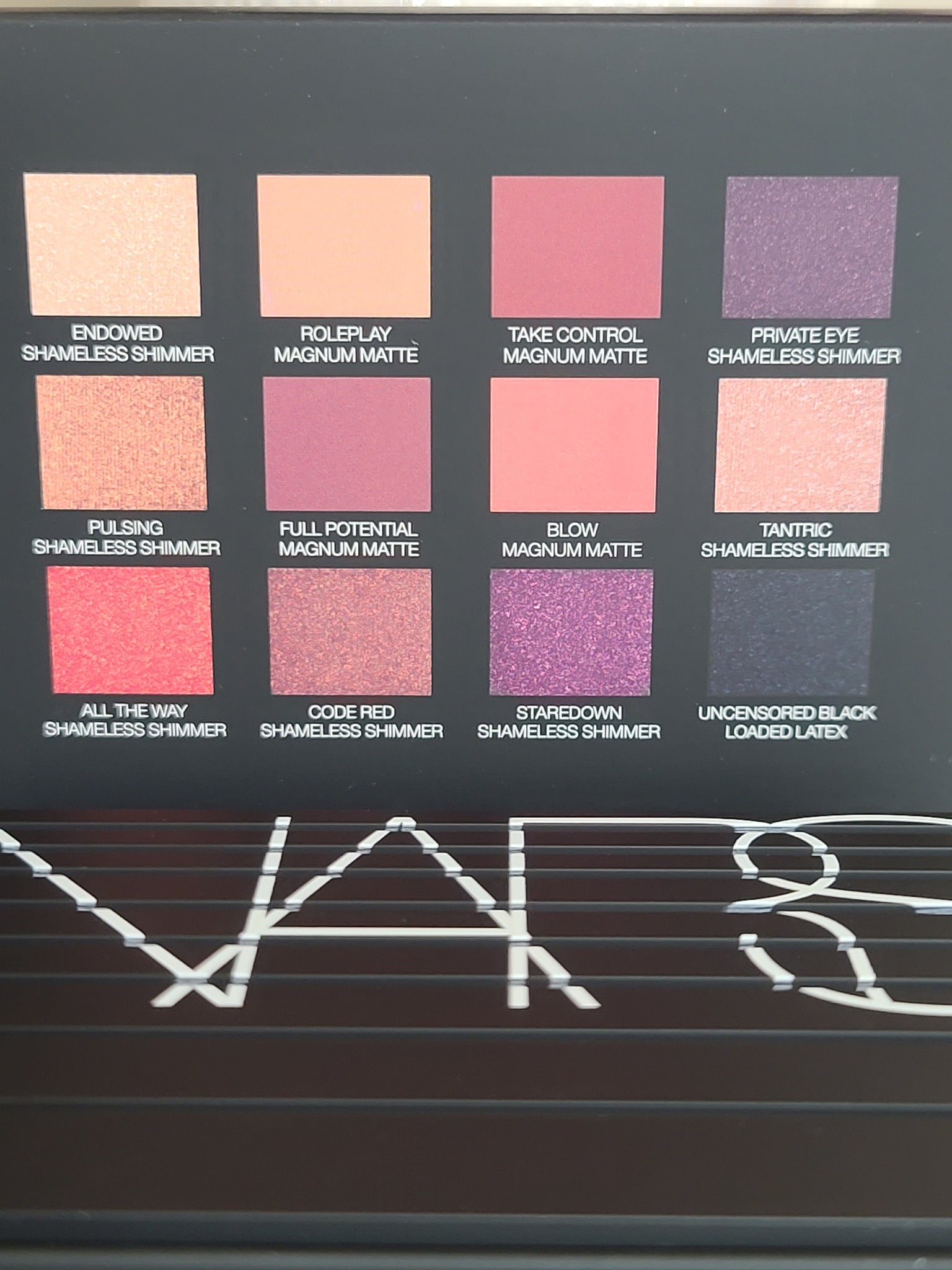 NARS Extreme Effects Eyeshadow Palette