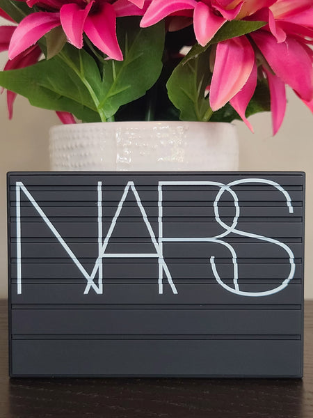 NARS Extreme Effects Eyeshadow Palette