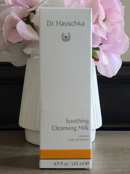 Dr. Hauschka Soothing Cleansing Milk