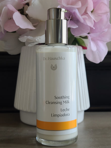 Dr. Hauschka Soothing Cleansing Milk