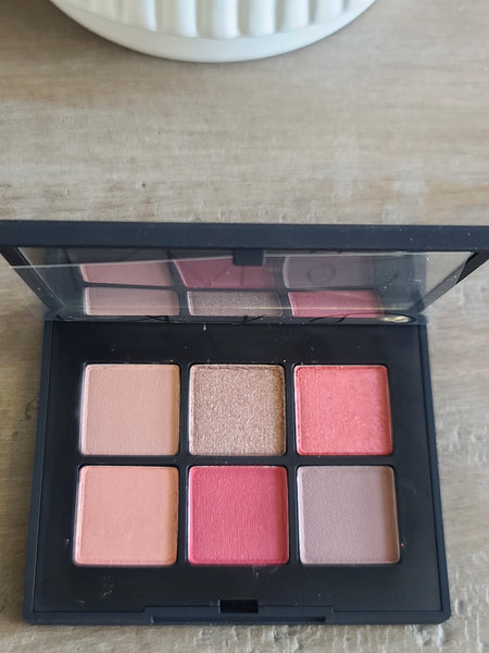 NARS Voyageur Eyeshadow Palette